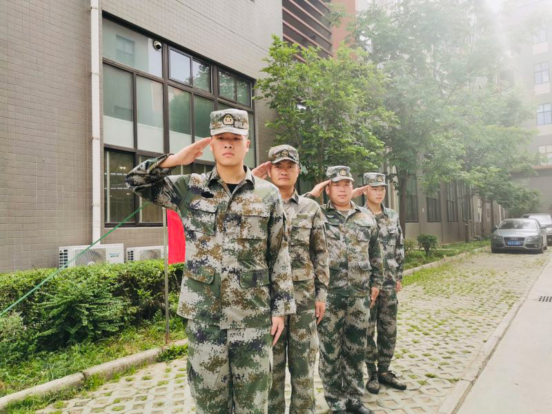 萬威機械生產部軍訓圓滿完成
