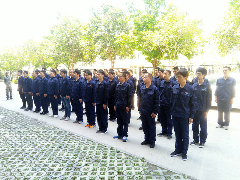 萬威機械生產部軍訓圓滿完成